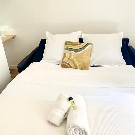 Apartment Design - Coeur Sentier, Reaumur & Montorgueil Paris